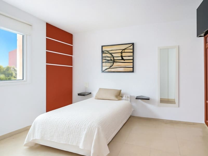 4 Zimmer Apartment zu vermieten in Radazul - 3.600 € (Ref: 9990419)