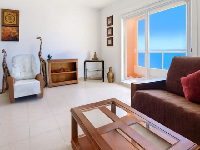 4 soverom Leilighet til leie i Radazul, El Rosario - € 3 600 (Ref: 9990419)