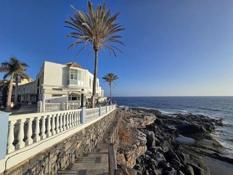 3 Zimmer Apartment zu vermieten in Adeje - 3.500 € (Ref: 9990420)