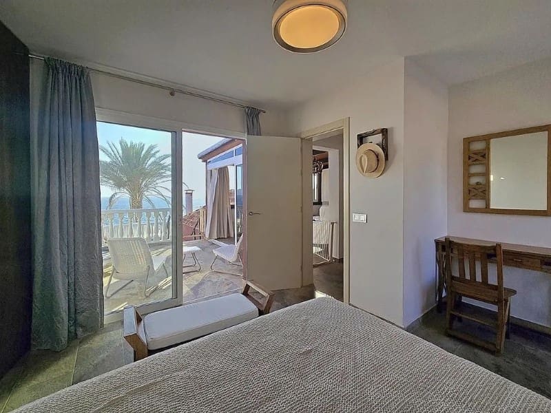 3 Zimmer Apartment zu vermieten in Adeje - 3.500 € (Ref: 9990420)