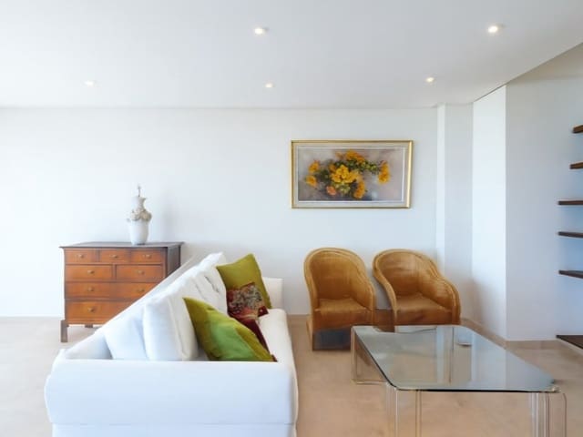 3 soverom Leilighet til leie i Puerto de la Cruz - € 3 000 (Ref: 9990421)