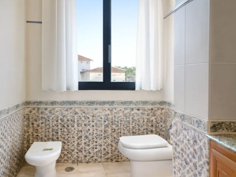 3 slaapkamer Appartement te huur in Puerto de la Cruz - € 3.000 (Ref: 9990421)