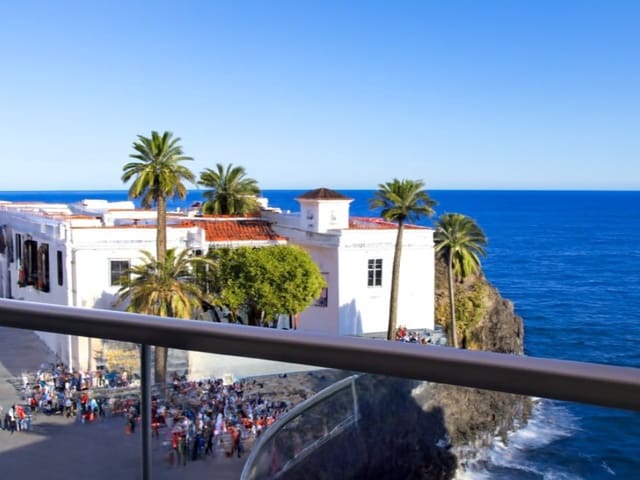 3 soverom Leilighet til leie i Puerto de la Cruz - € 3 000 (Ref: 9990421)