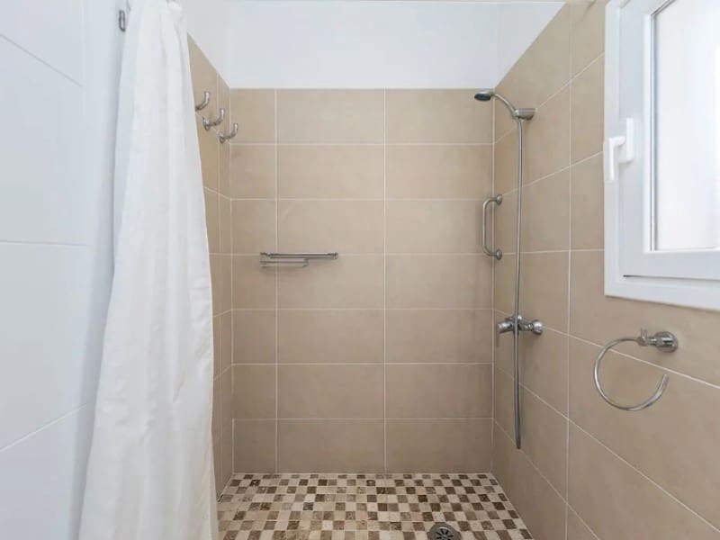 2 bedroom Apartment for rent in El Medano with garage - € 3,500 (Ref: 9990422)