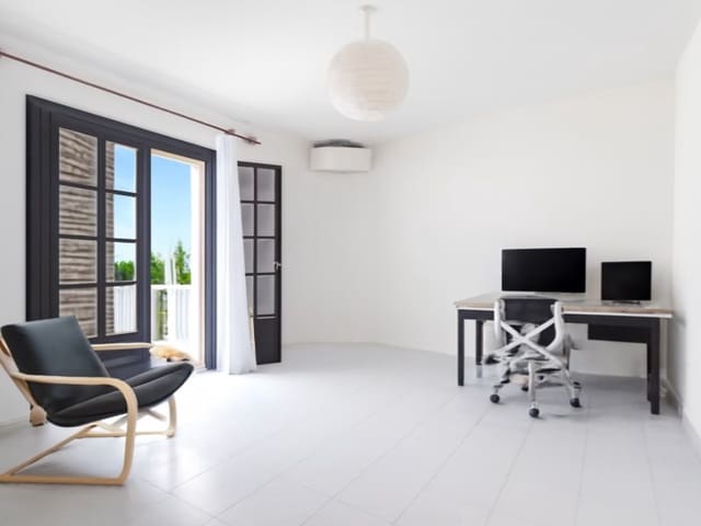 Chalet de 4 habitaciones en Puerto de la Cruz en venta - 629.000 € (Ref: 9998486)