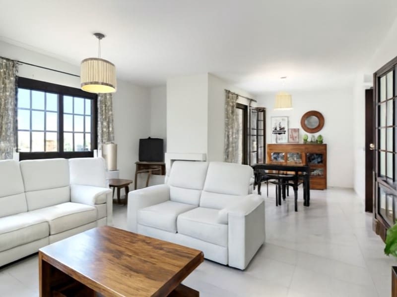 Chalet de 4 habitaciones en Puerto de la Cruz en venta - 629.000 € (Ref: 9998486)