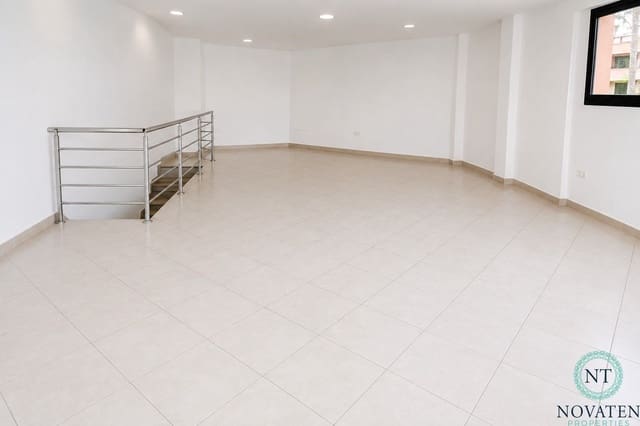 Commercial for sale in Adeje - € 450,000 (Ref: 10010237)