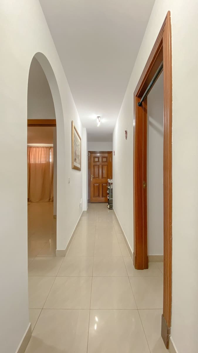 Apartamento de 2 habitaciones en Playa Paraiso en venta con piscina garaje - 330.000 € (Ref: 10123375)