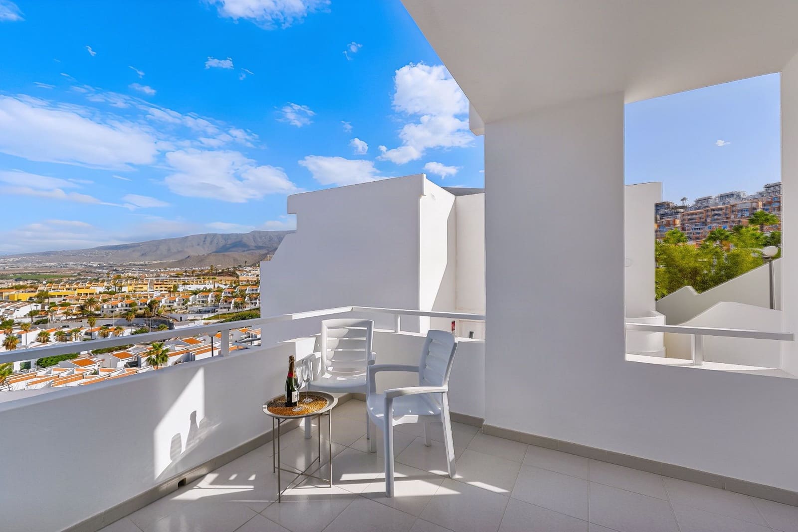 Apartamento de 1 habitación en Costa Adeje en venta con piscina - 279.000 € (Ref: 10148274)