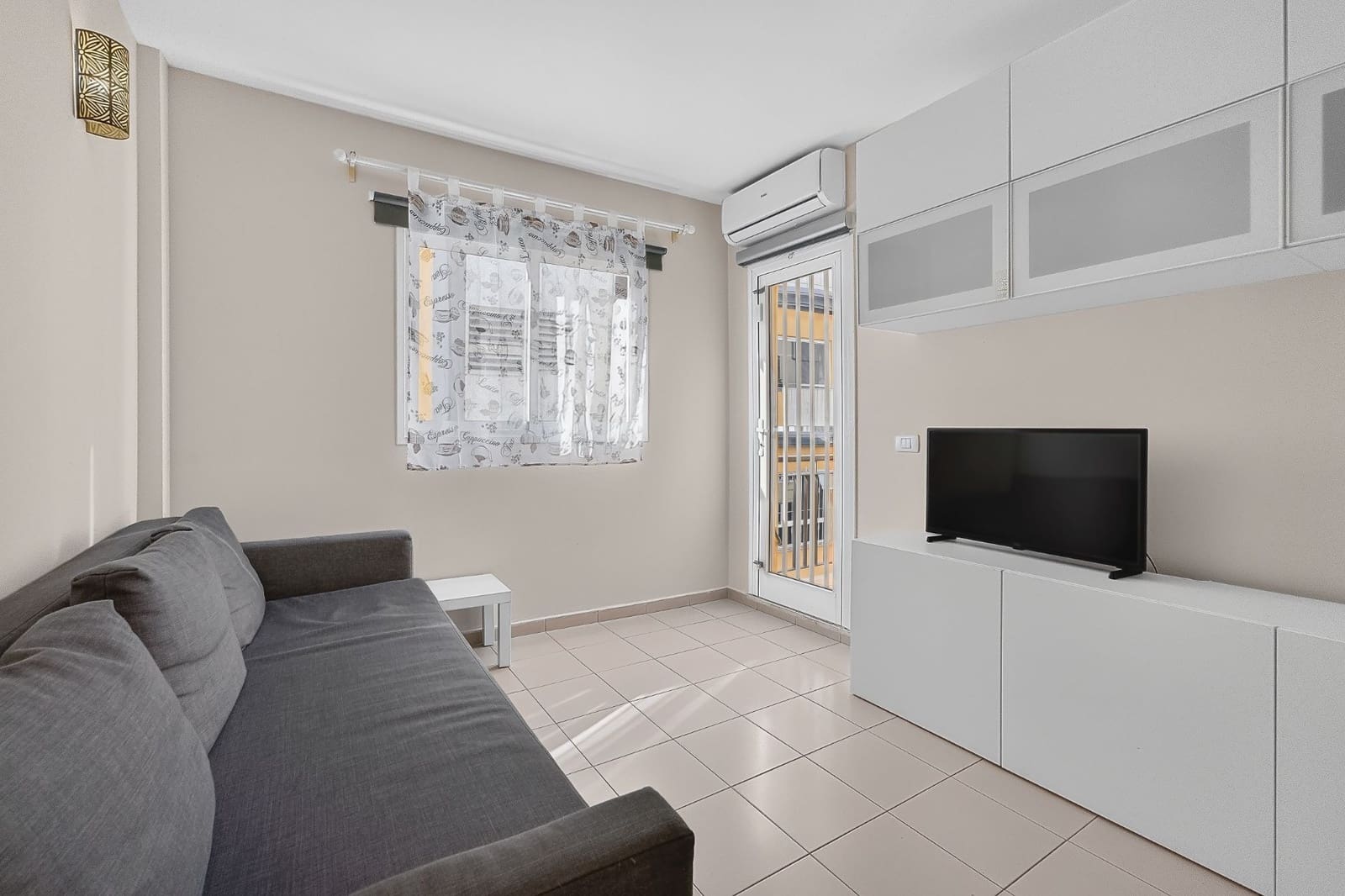 2 soveværelse Lejlighed til salg i Arona med garage - € 195.000 (Ref: 10157185)