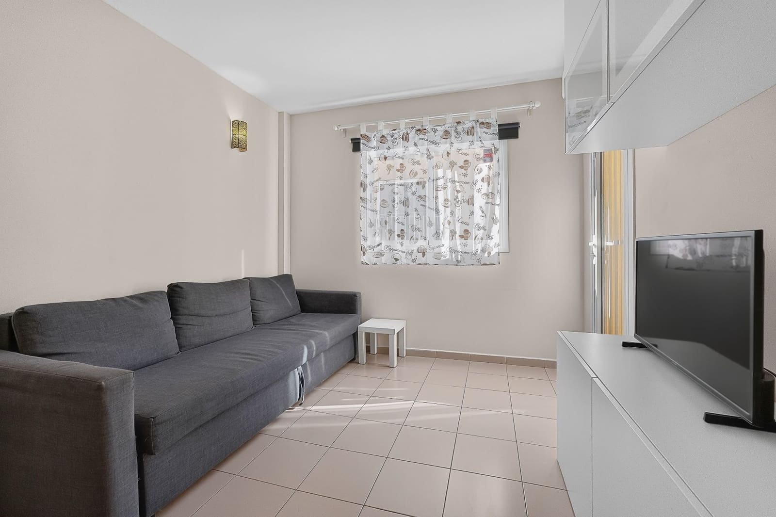 2 soveværelse Lejlighed til salg i Arona med garage - € 195.000 (Ref: 10157185)