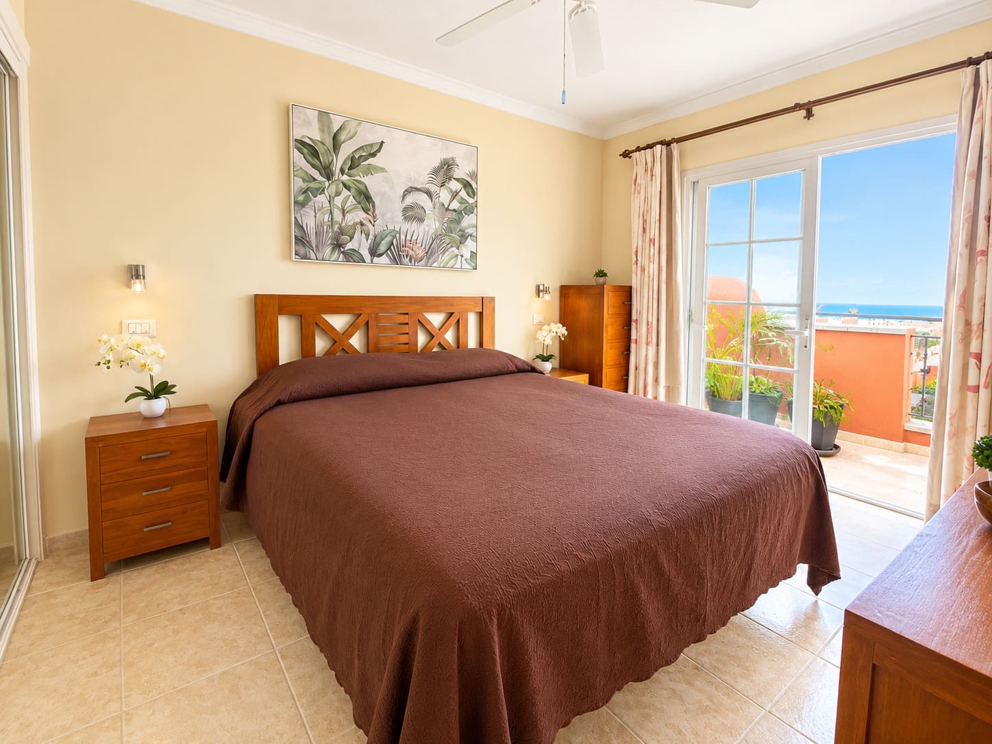 1 slaapkamer Appartement te huur in Costa Adeje met zwembad - € 1.500 (Ref: 10166055)