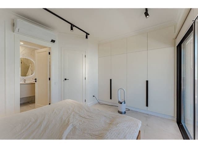 2 bedroom Semi-detached Villa for sale in Adeje with pool garage - € 605,000 (Ref: 8418719)