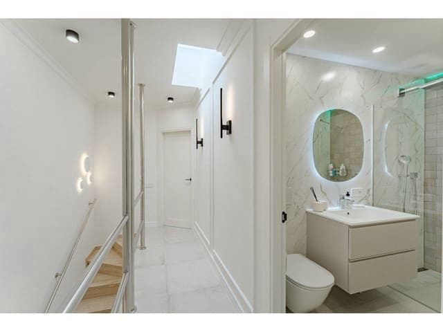 2 bedroom Semi-detached Villa for sale in Adeje with pool garage - € 605,000 (Ref: 8418719)