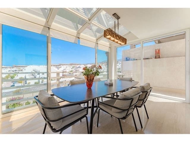 2 bedroom Semi-detached Villa for sale in Callao Salvaje - Playa Paraíso, Adeje with pool garage - € 605,000 (Ref: 8418719)