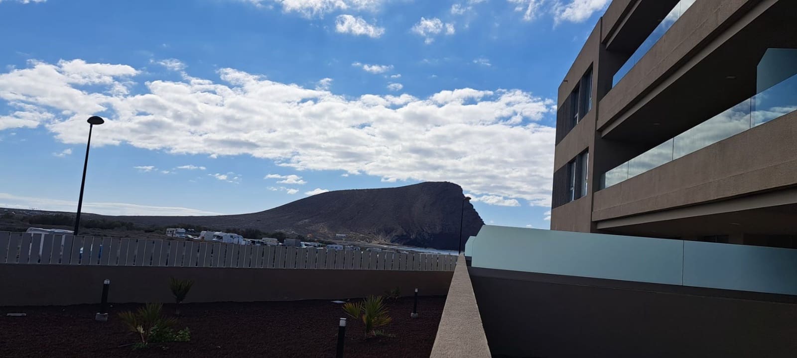 2 bedroom Apartment for sale in Granadilla de Abona with pool garage - € 450,000 (Ref: 8936585)