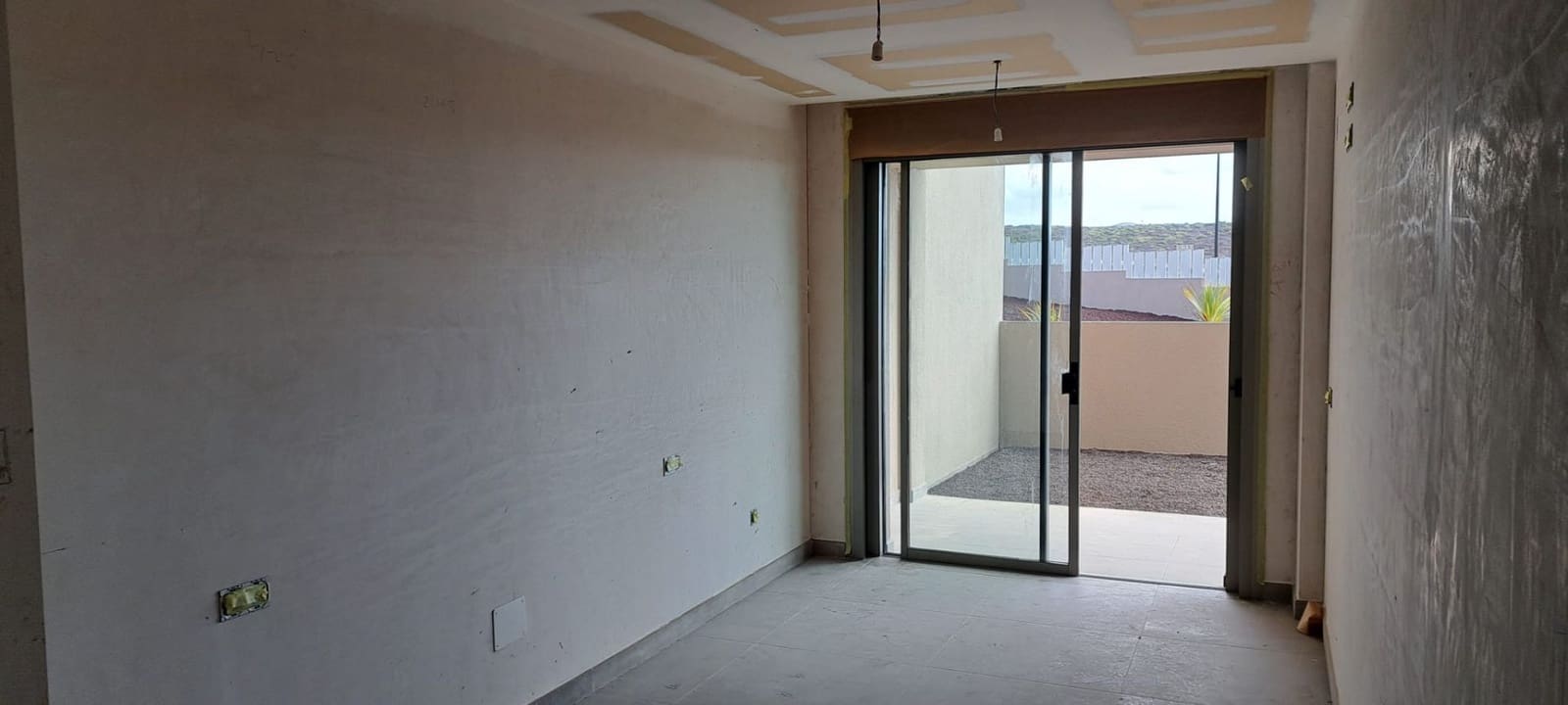 2 bedroom Apartment for sale in Granadilla de Abona with pool garage - € 450,000 (Ref: 8936585)