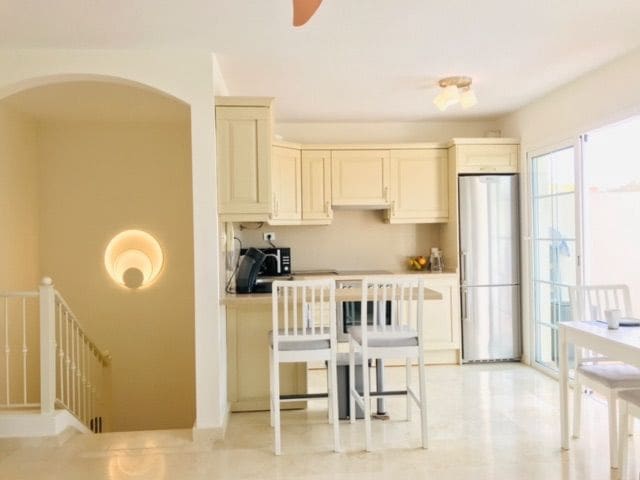 2 slaapkamer Huis te koop in Palm-Mar met zwembad garage - € 480.000 (Ref: 9004643)