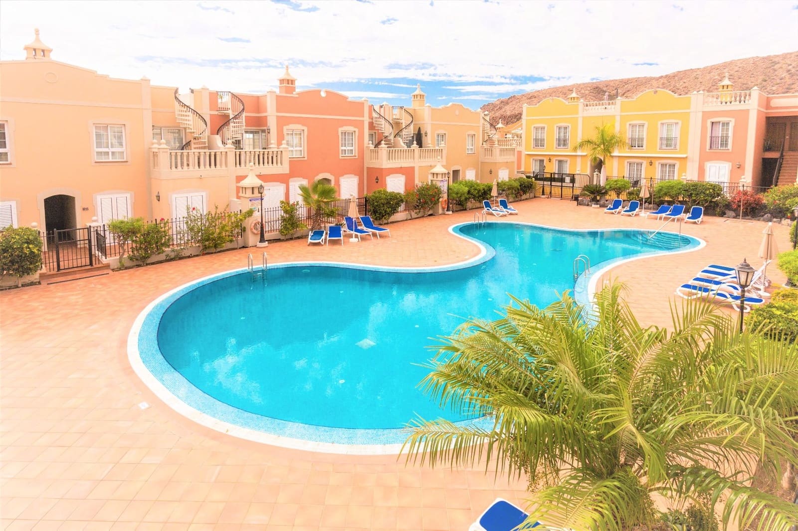 2 slaapkamer Huis te koop in Palm-Mar met zwembad garage - € 480.000 (Ref: 9004643)