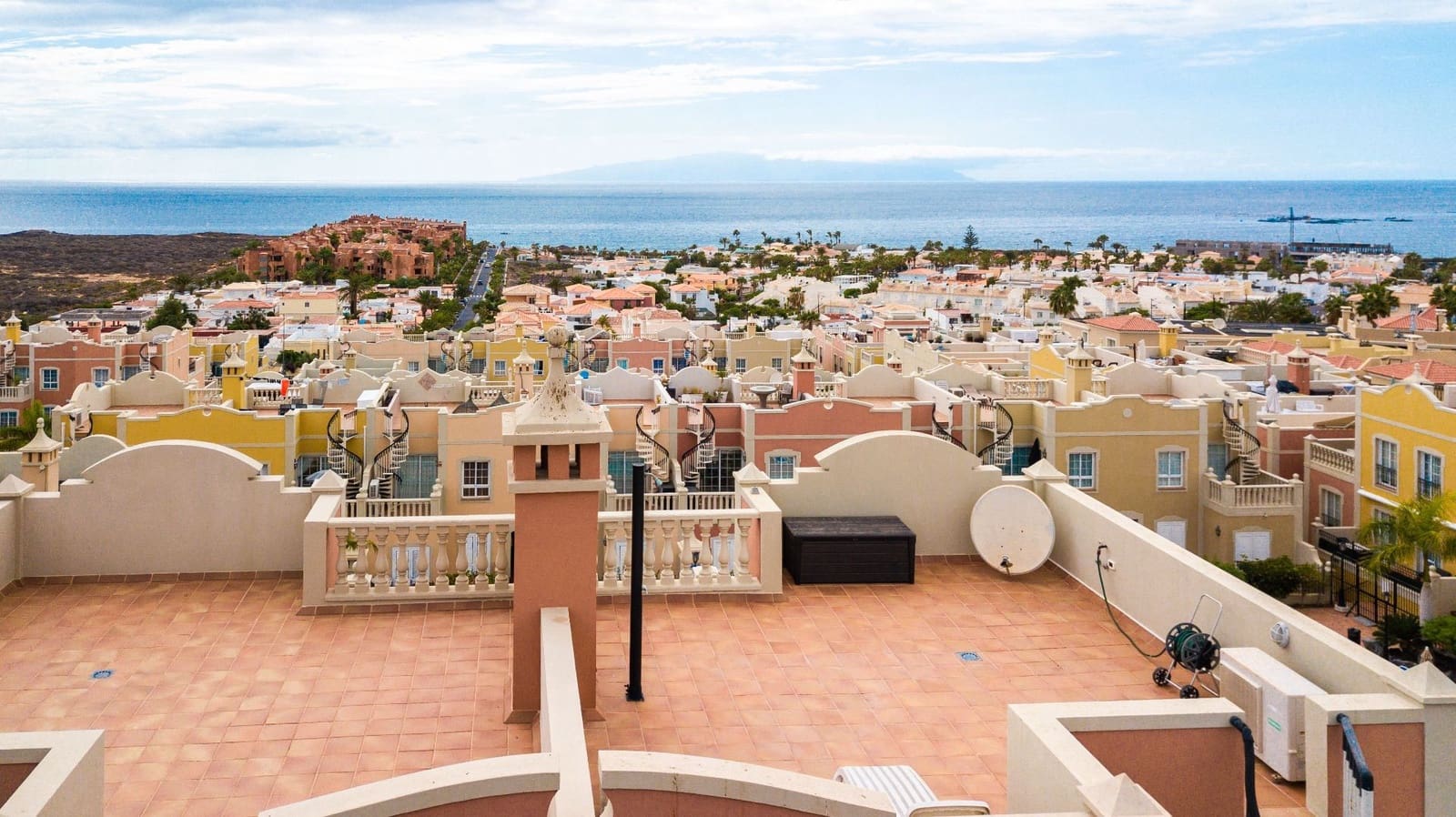 2 slaapkamer Huis te koop in Palm-Mar met zwembad garage - € 480.000 (Ref: 9004643)