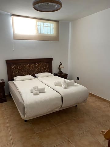 Chalet de 5 habitaciones en Playa de Fañabé Alto, Adeje en venta con piscina garaje - 1.850.000 € (Ref: 9022844)