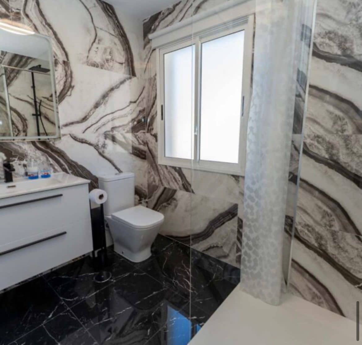 Chalet de 5 habitaciones en Costa Adeje en venta con piscina garaje - 1.850.000 € (Ref: 9022844)