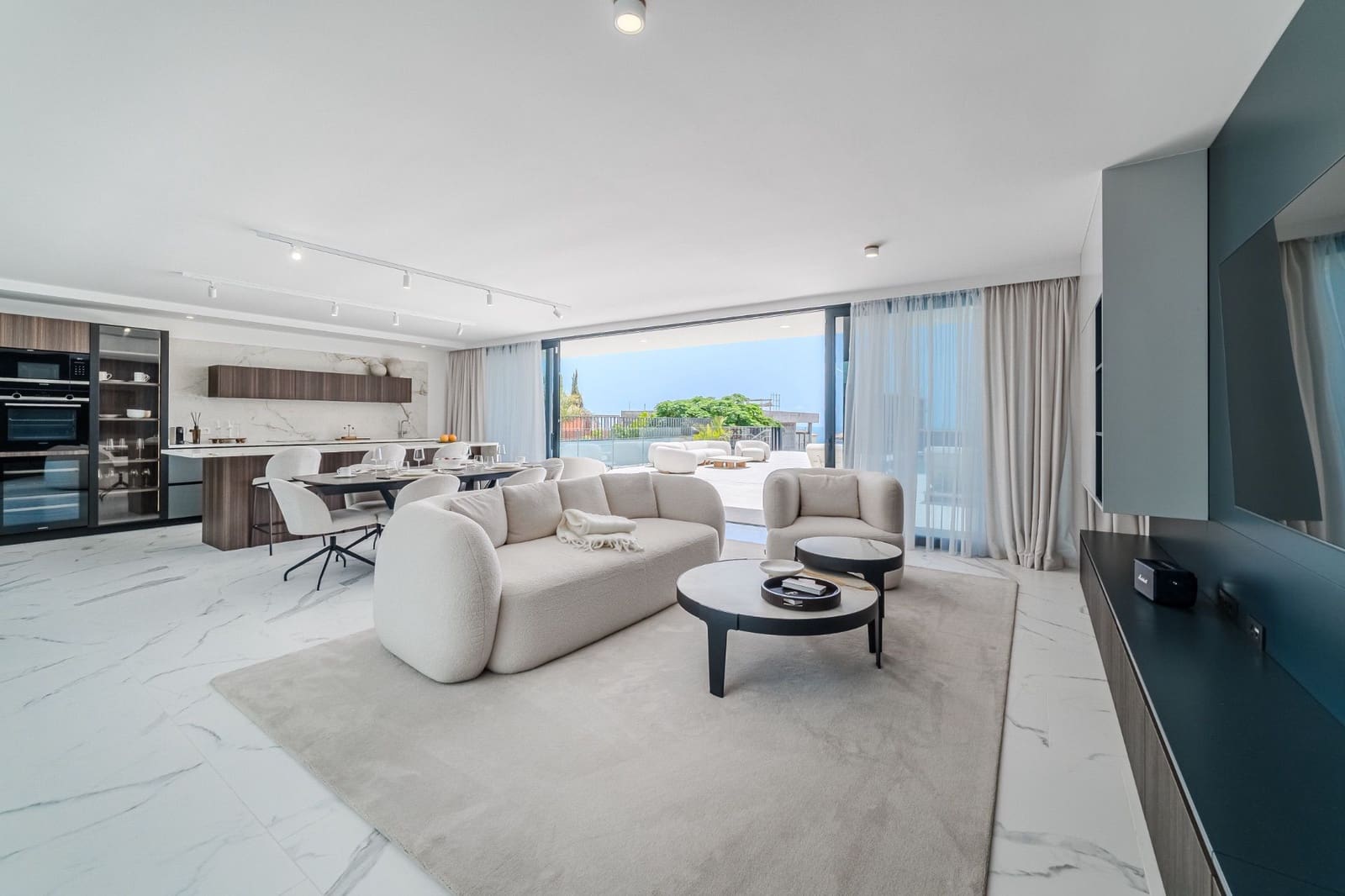 5 soveværelse Villa til salg i Costa Adeje med swimmingpool garage - € 3.500.000 (Ref: 9026300)