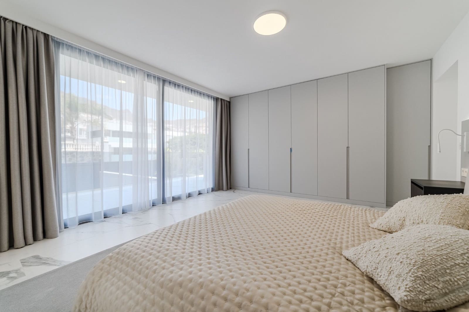 5 soveværelse Villa til salg i Costa Adeje med swimmingpool garage - € 3.500.000 (Ref: 9026300)