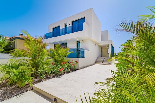 5 soverom Villa til salgs i Playa de Fañabé Alto, Adeje med svømmebasseng garasje - € 3 500 000 (Ref: 9026300)