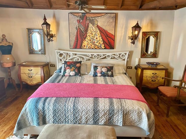 5 soveværelse Villa til salg i Charco del Pino, Granadilla de Abona med swimmingpool garage - € 880.000 (Ref: 9026302)