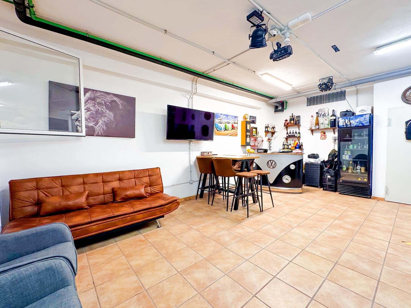 4 soveværelse Villa til salg i Puerto Santiago med swimmingpool garage - € 995.000 (Ref: 9064919)