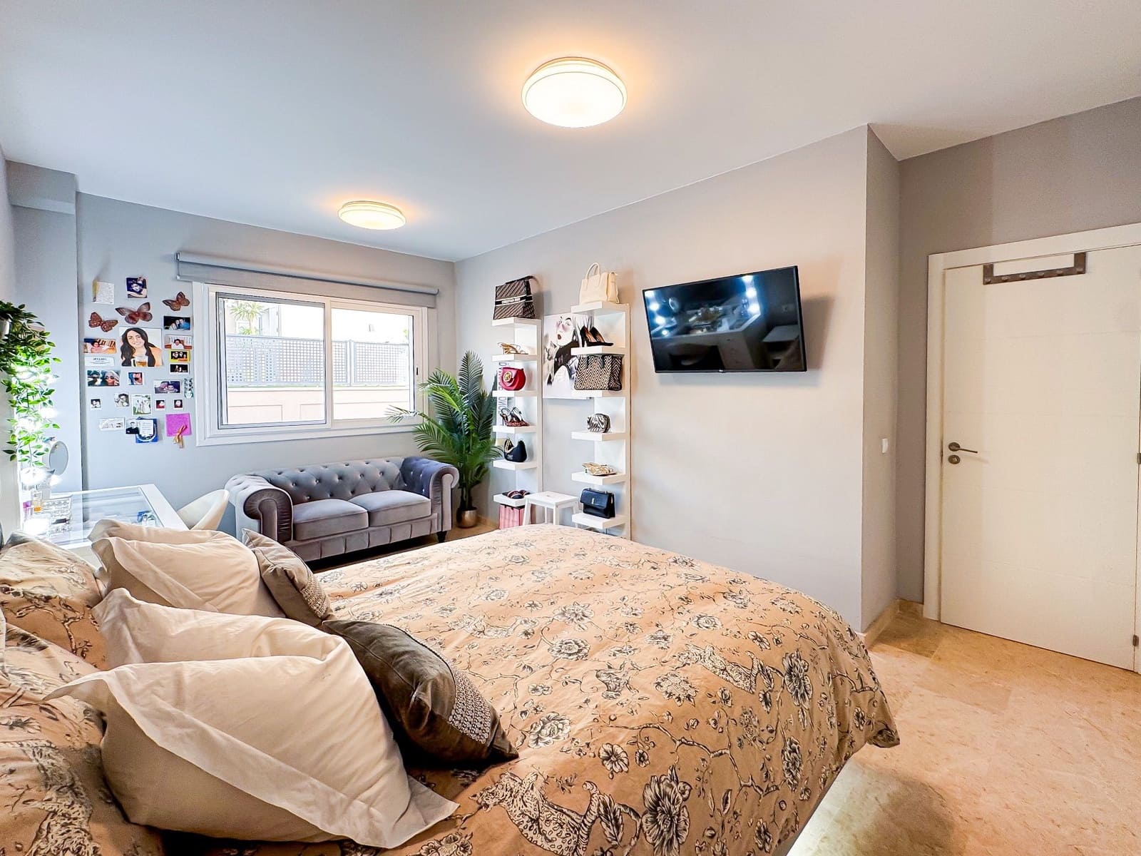 4 soveværelse Villa til salg i Puerto Santiago med swimmingpool garage - € 995.000 (Ref: 9064919)