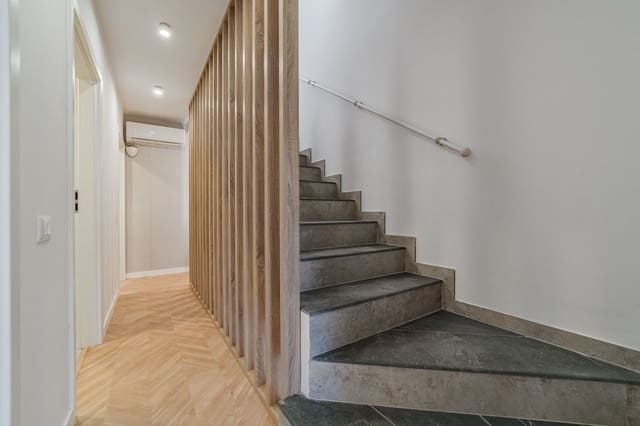 2 bedroom Semi-detached Villa for sale in Playa San Juan, Guía de Isora with garage - € 579,000 (Ref: 9077739)