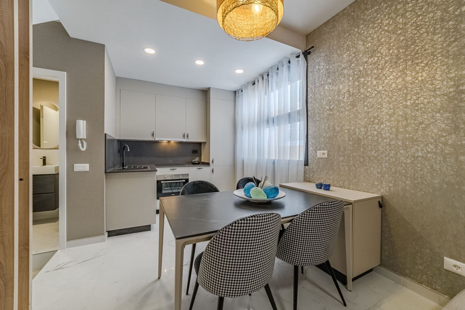 2 soveværelse Villa til salg i Guia de Isora med garage - € 529.000 (Ref: 9077740)