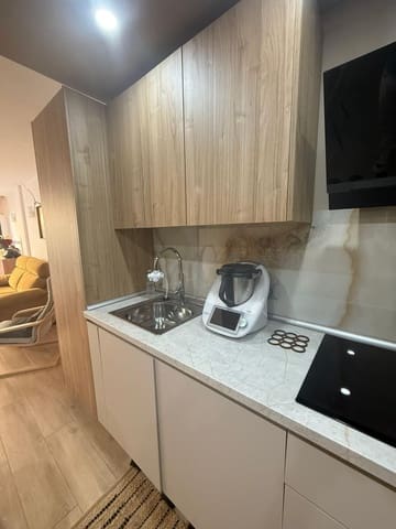 2 slaapkamer Appartement te koop in Costa Adeje, Adeje met zwembad - € 365.000 (Ref: 9127955)