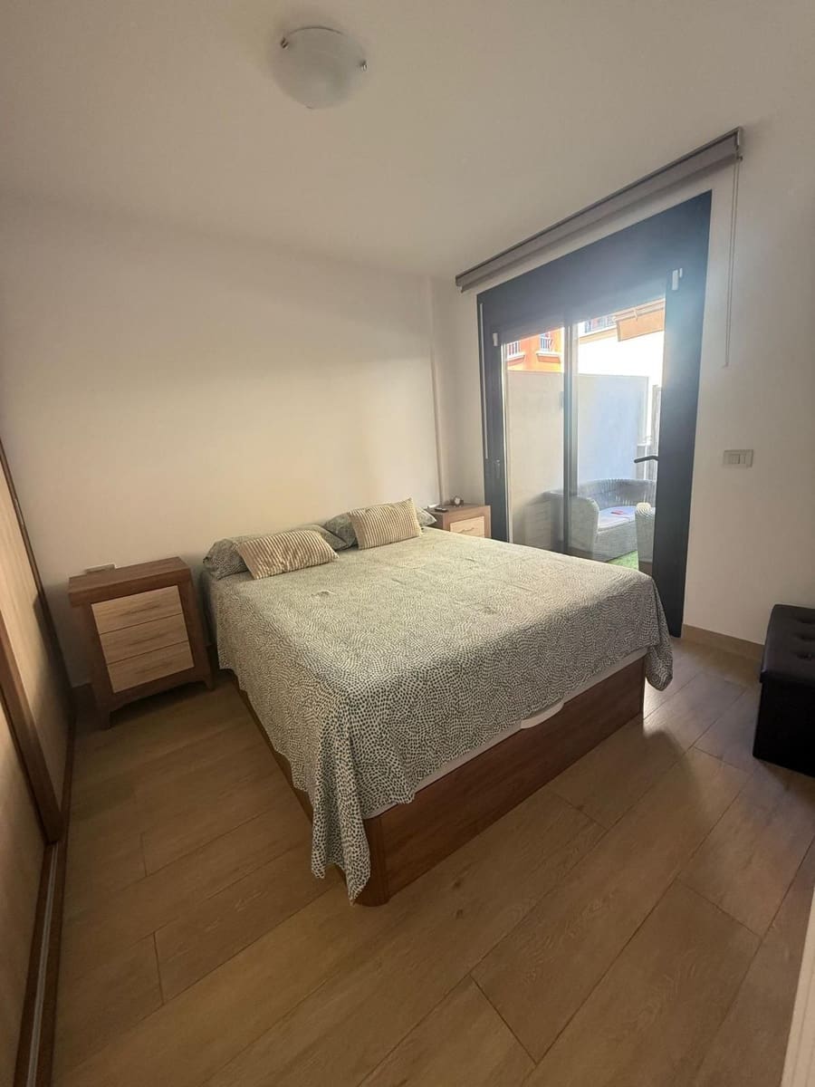 2 slaapkamer Appartement te koop in Costa Adeje met zwembad - € 365.000 (Ref: 9127955)