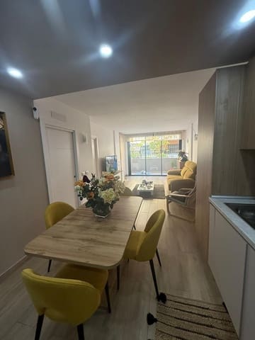 2 slaapkamer Appartement te koop in Costa Adeje, Adeje met zwembad - € 365.000 (Ref: 9127955)