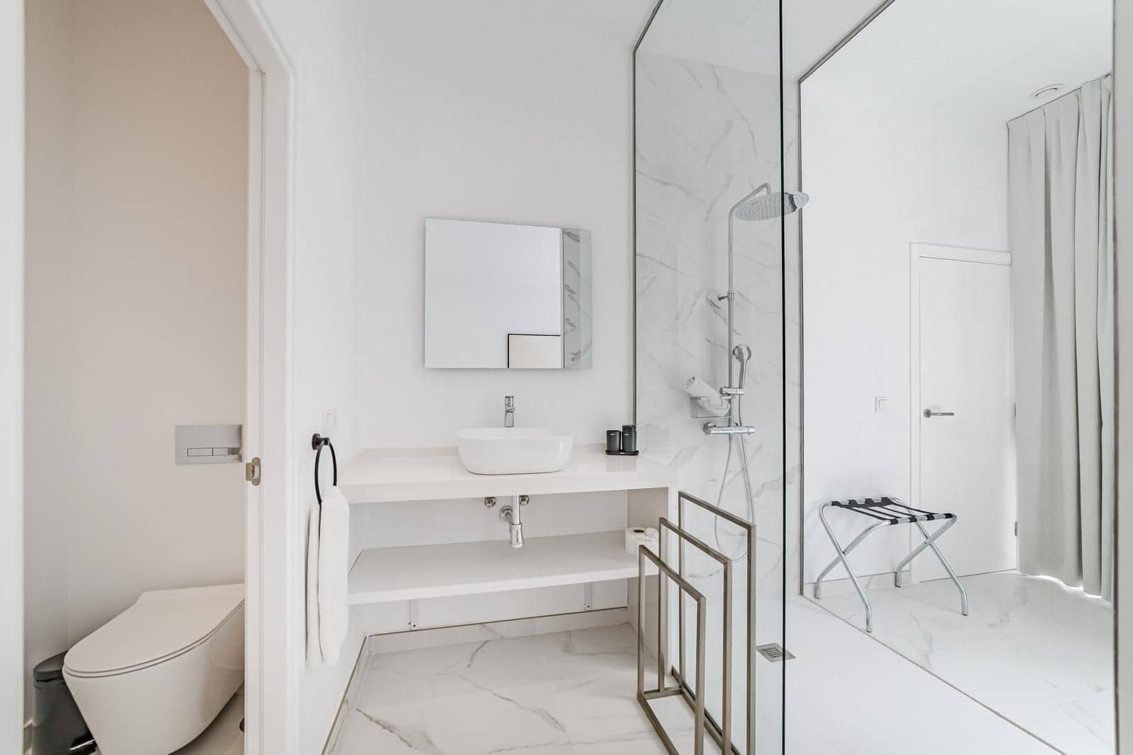 3 soveværelse Penthouse til salg i Los Gigantes med swimmingpool garage - € 2.495.000 (Ref: 9133987)