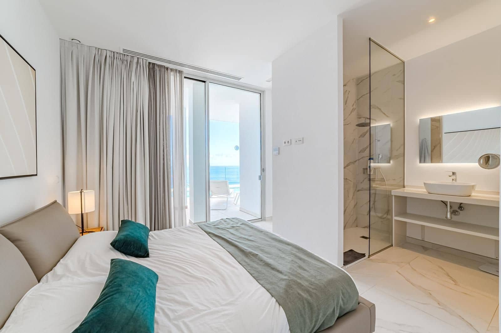 3 soveværelse Penthouse til salg i Los Gigantes med swimmingpool garage - € 2.495.000 (Ref: 9133987)