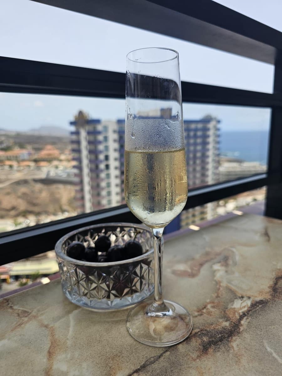 Apartamento de 1 habitación en Playa Paraiso en venta con piscina - 265.000 € (Ref: 9177177)