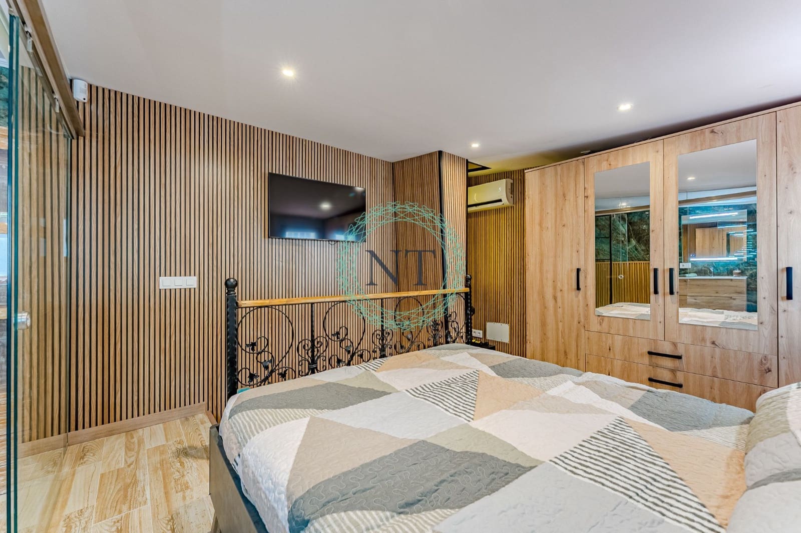 1 soverom Leilighet til salgs i Costa Adeje - € 675 000 (Ref: 9202153)