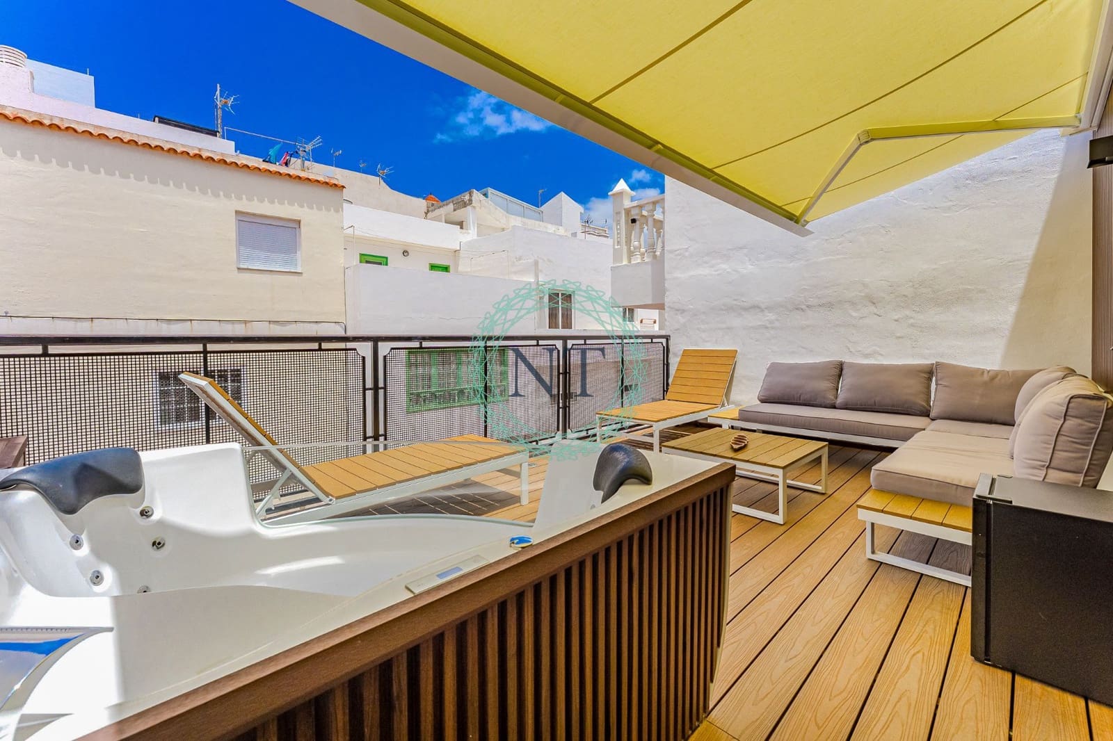 1 soverom Leilighet til salgs i Costa Adeje - € 675 000 (Ref: 9202153)
