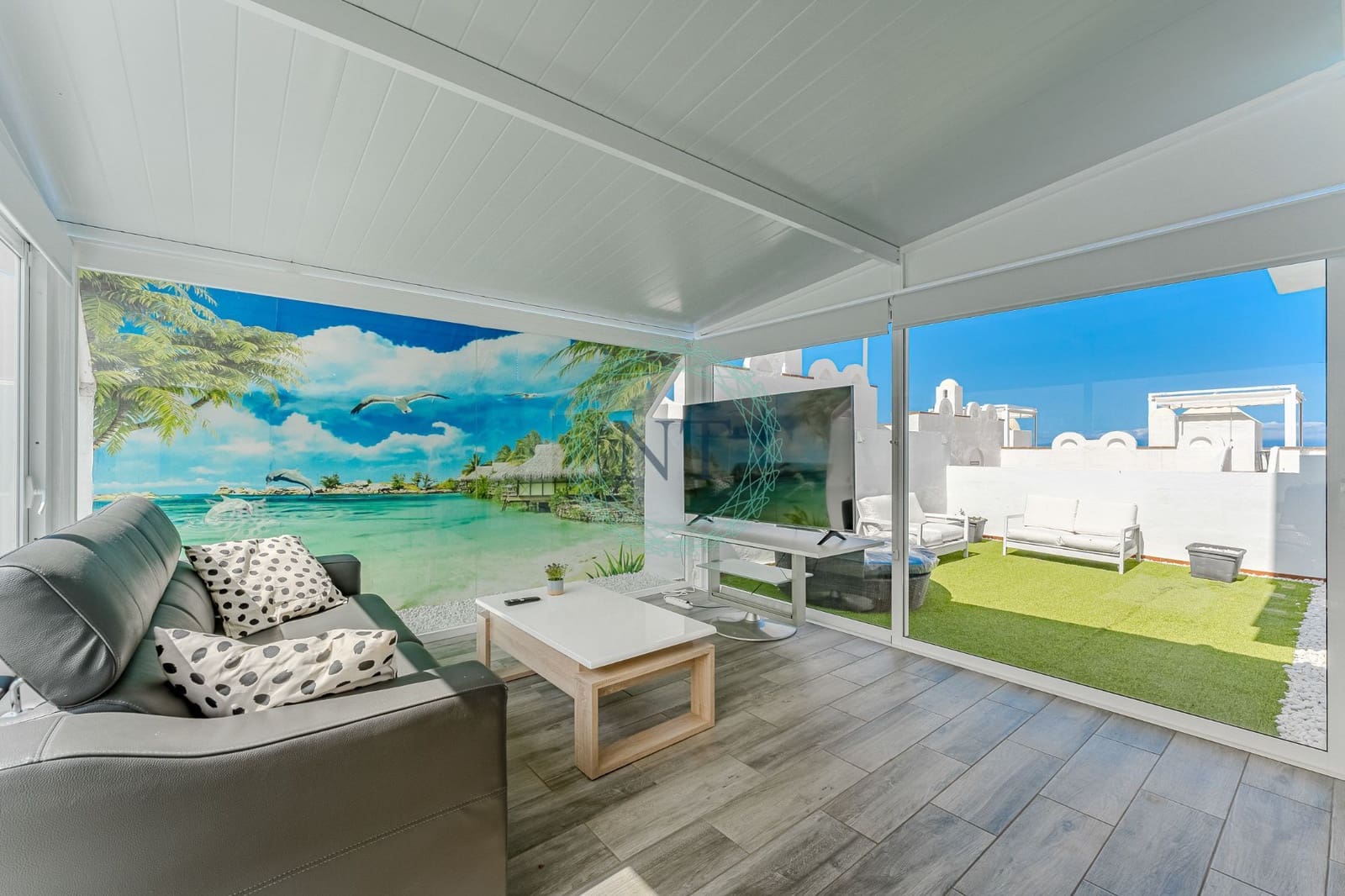 2 quarto Moradia Geminada para venda em Costa Adeje com piscina garagem - 445 000 € (Ref: 9202154)