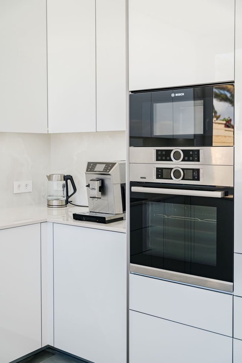 4 sypialnia Willa na sprzedaż w Costa Adeje z basenem garażem - 2 350 000 € (Ref: 9378685)