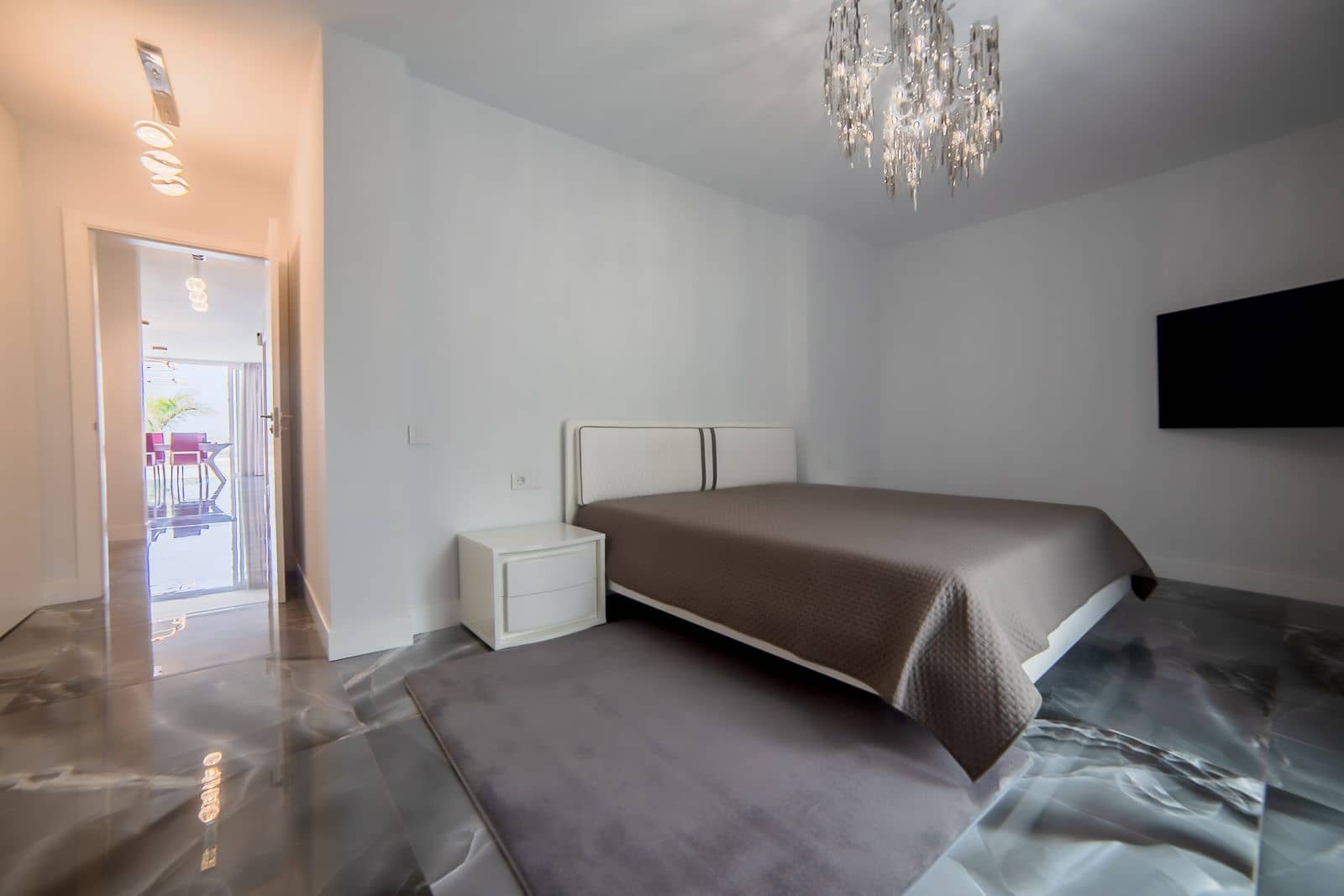 4 sypialnia Willa na sprzedaż w Costa Adeje z basenem garażem - 2 350 000 € (Ref: 9378685)