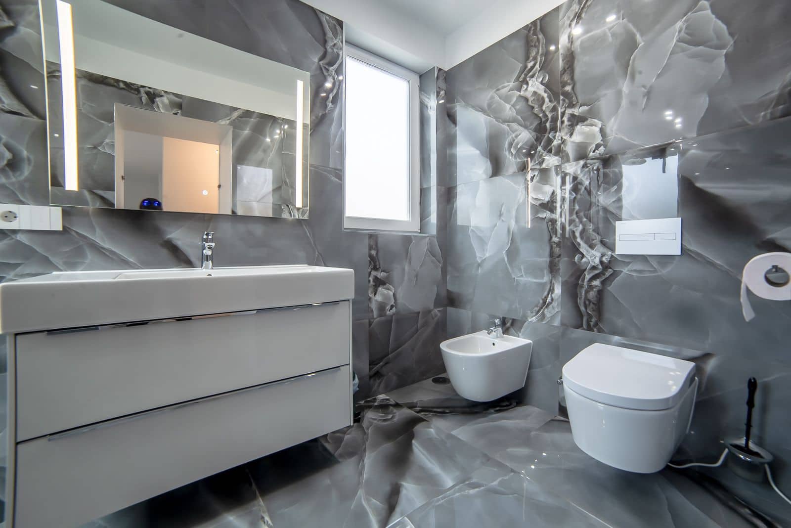 4 sypialnia Willa na sprzedaż w Costa Adeje z basenem garażem - 2 350 000 € (Ref: 9378685)