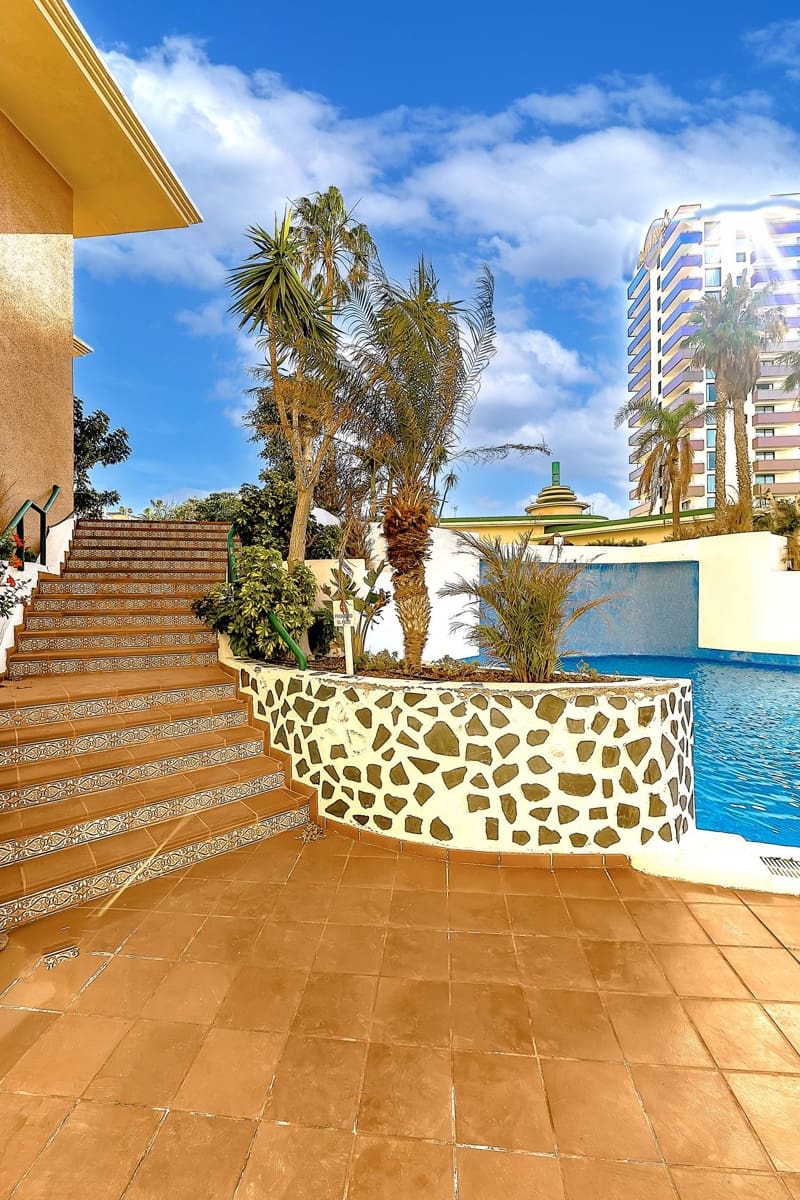 1 bedroom Apartment for sale in Costa Adeje with pool - € 250,000 (Ref: 9395695)