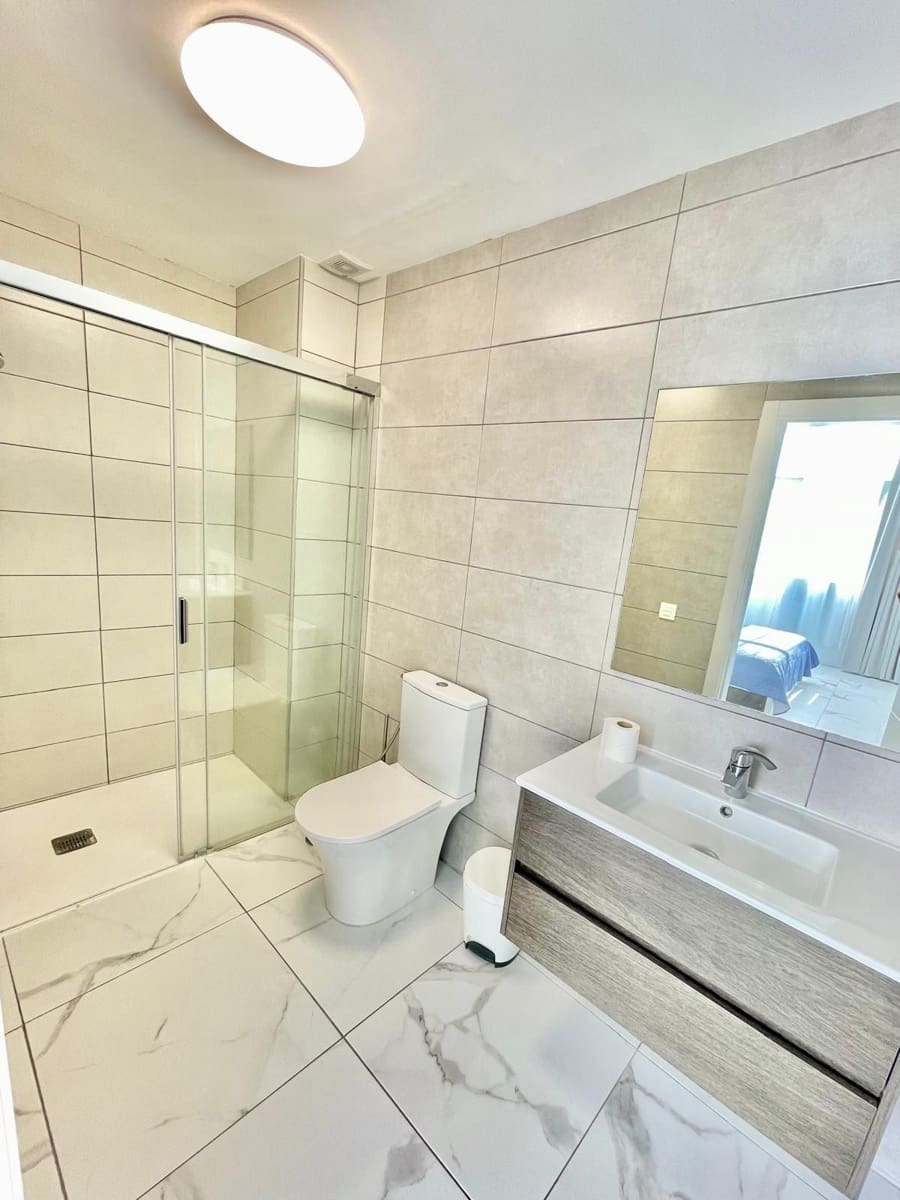 2 quarto Apartamento para arrendar em Adeje com garagem - 1 700 € (Ref: 9461051)