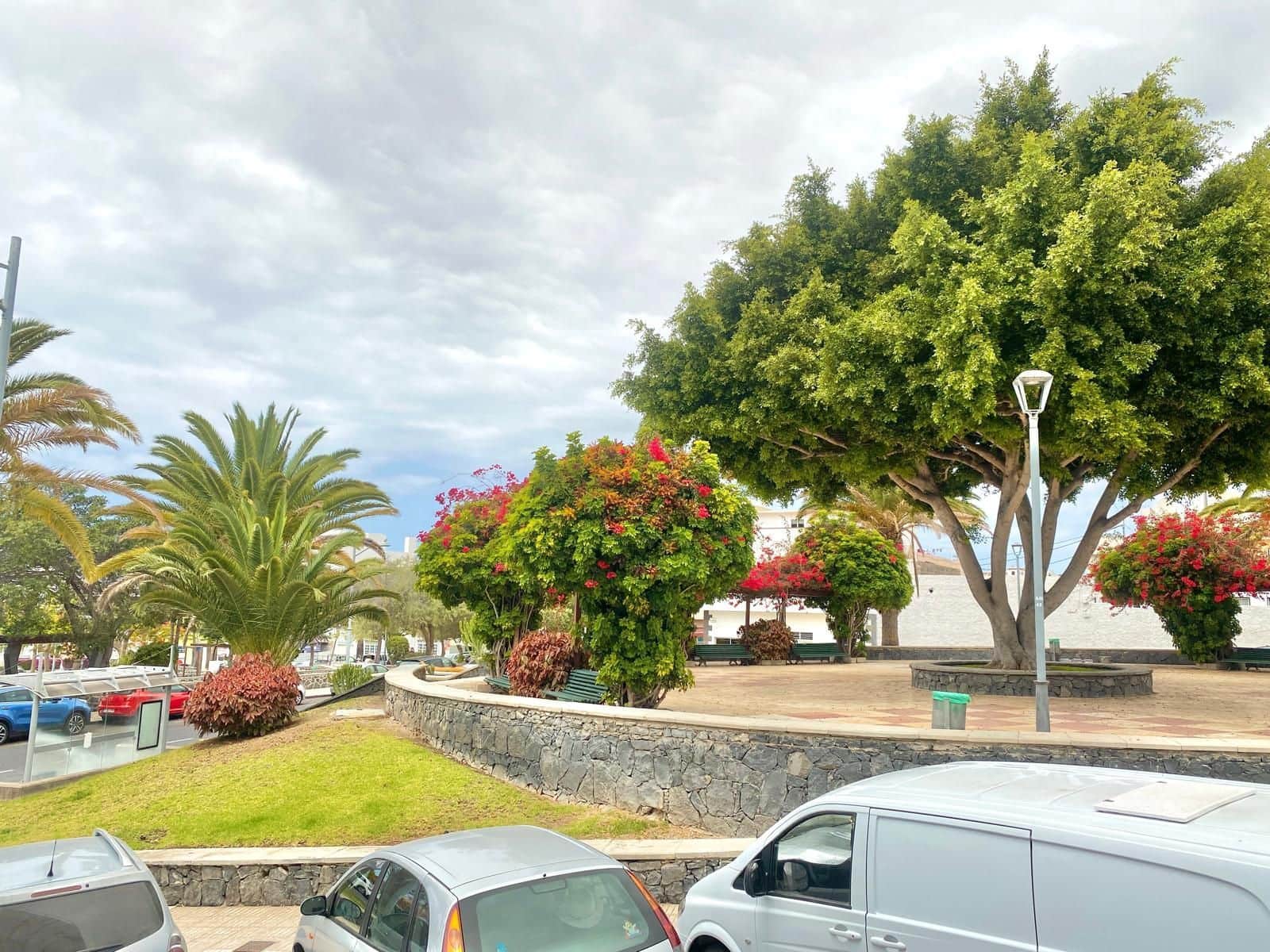 2 quarto Apartamento para arrendar em Adeje com garagem - 1 700 € (Ref: 9461051)