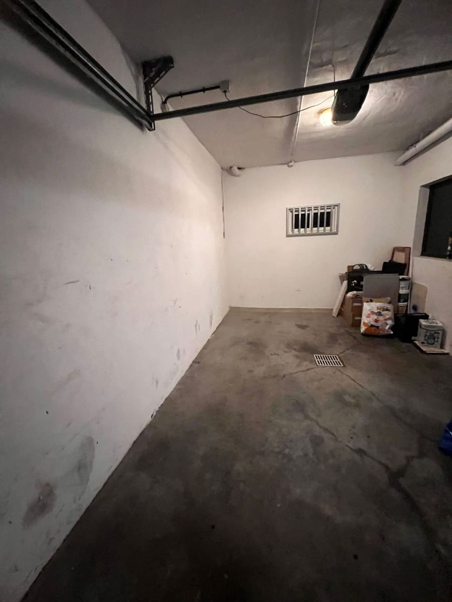 4 sypialnia Dom na sprzedaż w Costa Adeje z basenem garażem - 560 000 € (Ref: 9683365)